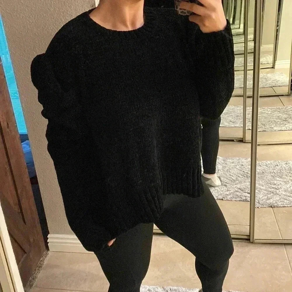 POL Soft knit gathered sleeve sweater​
